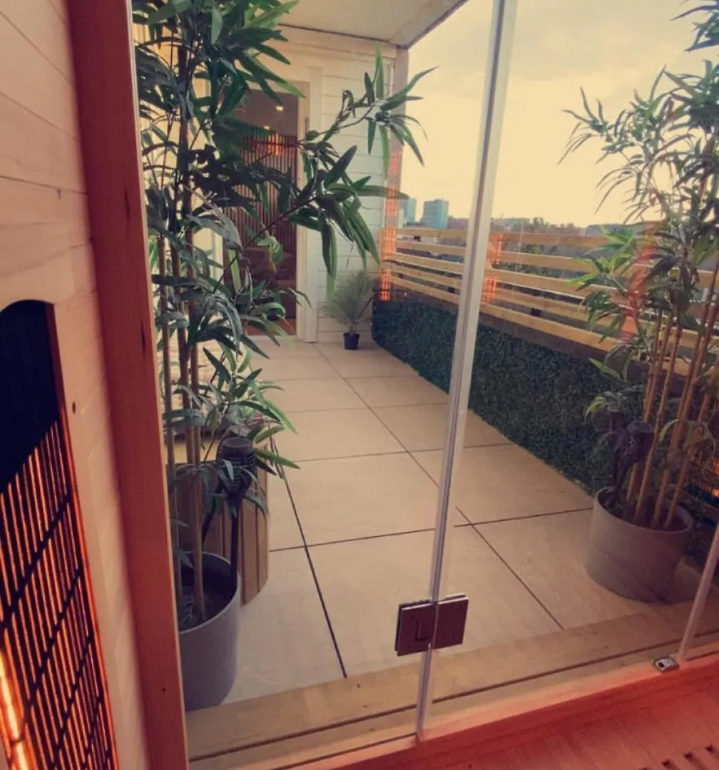 Penthouse Apartment With Sauna, Balcony And Free Coffe Bergen